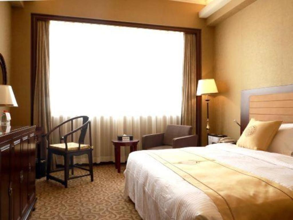 Jianguo Qianmen Beijing Hotel Exterior photo